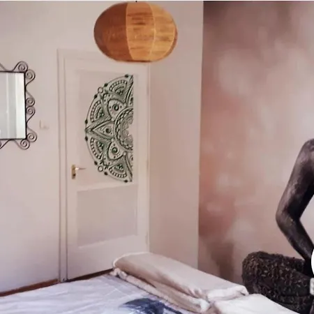 Amina's * Budapeste